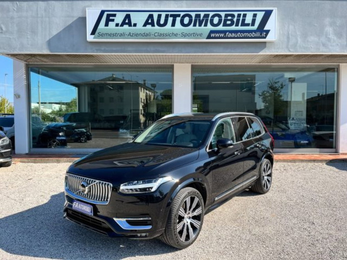 Volvo XC90 B5 (d) AWD Geartronic 7 posti Inscription (12)