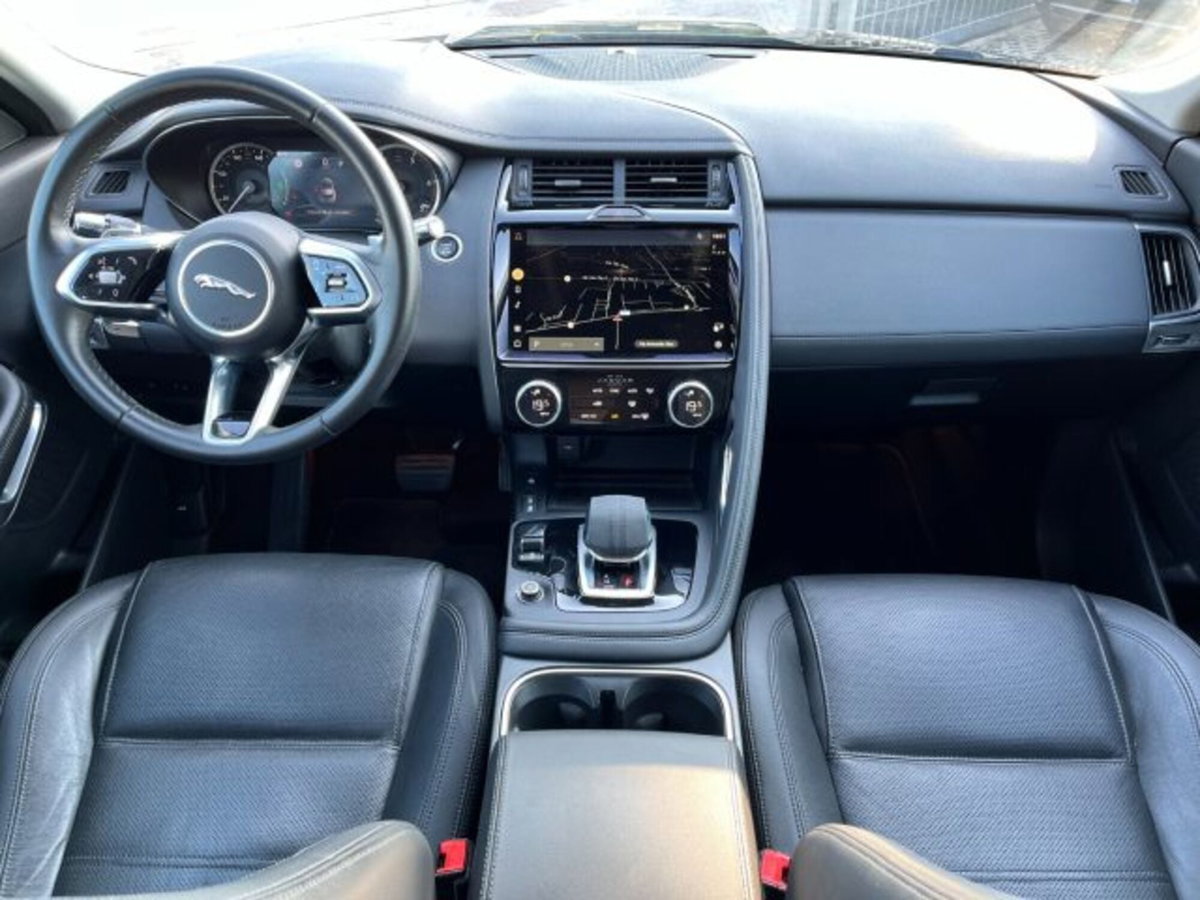 Jaguar E-Pace 2.0d i4 mhev R-Dynamic S awd 163cv auto (6)