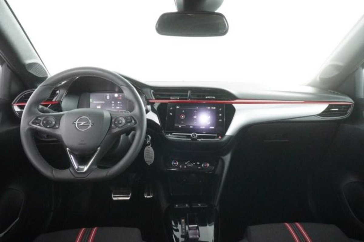 Opel Corsa 1.2 130 CV aut. GS Line (4)