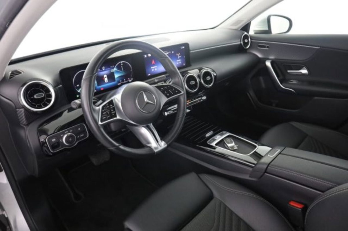 Mercedes-Benz Classe A Sedan 200 d Progressive Advanced Plus auto