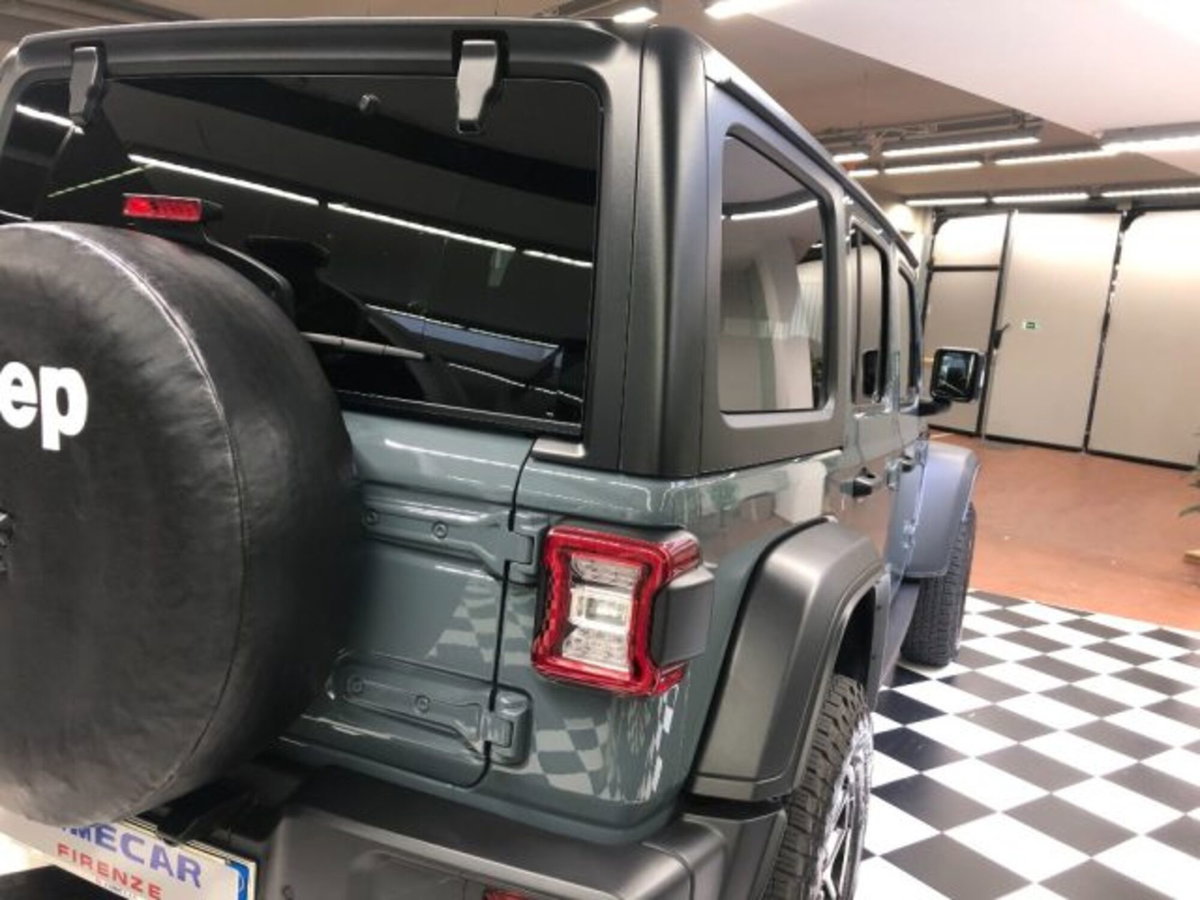 Jeep Wrangler Unlimited 2.0 Turbo Rubicon (5)