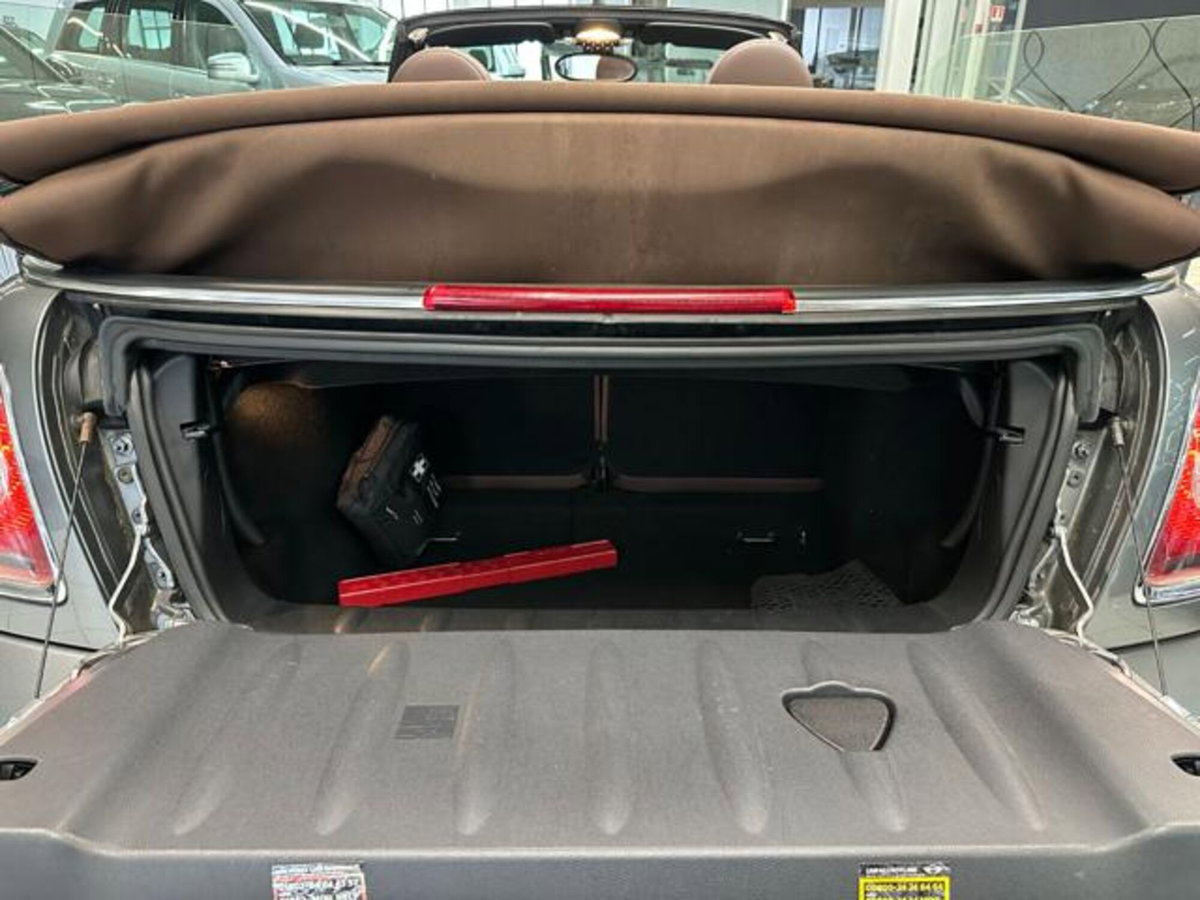MINI Mini Cabrio 1.6 16V Cooper S Cabrio (15)