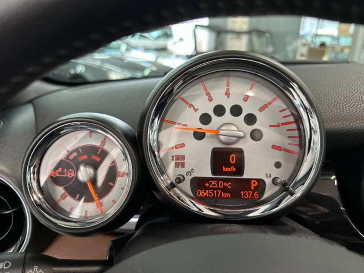 MINI Mini Cabrio 1.6 16V Cooper S Cabrio (7)