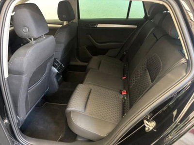 Skoda Superb Station Wagon 2.0 TDI EVO 150 CV SCR DSG Wagon Executive (8)