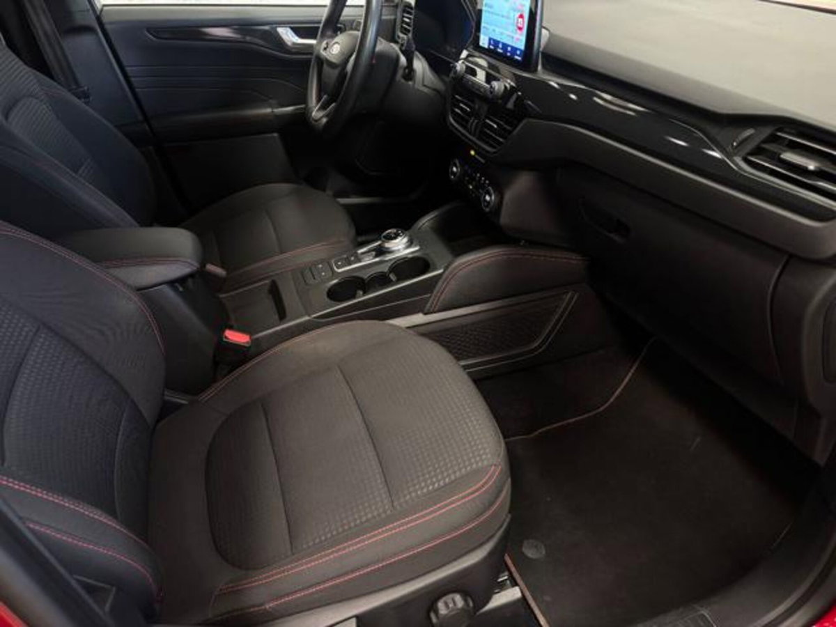 Ford Kuga 2.5 Full Hybrid 190 CV CVT 2WD ST-Line Design (11)