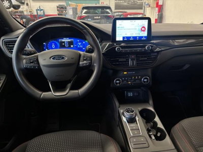 Ford Kuga 2.5 Full Hybrid 190 CV CVT 2WD ST-Line Design (9)