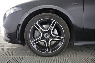 Mercedes-Benz Classe A 250 e Automatic EQ-Power Premium (8)