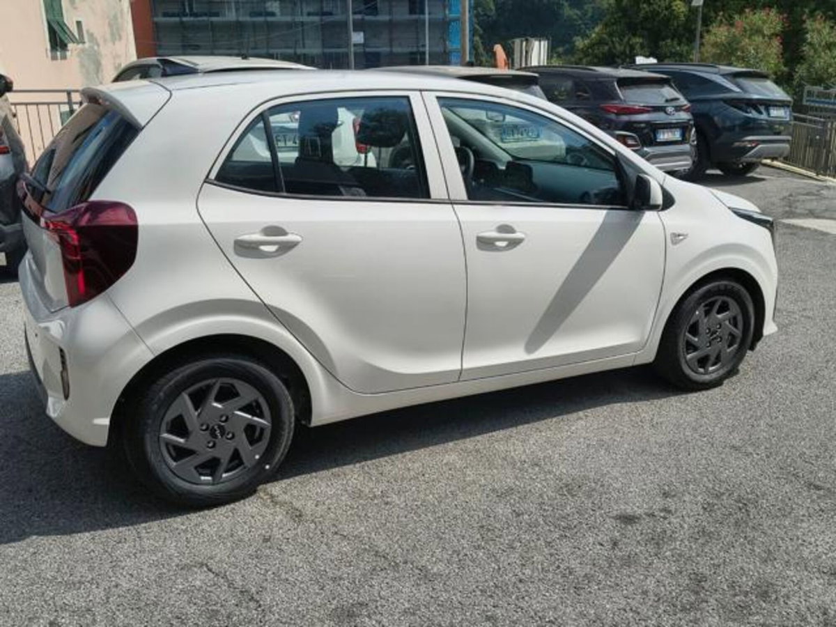 Kia Picanto 1.0 gdi Urban (4)