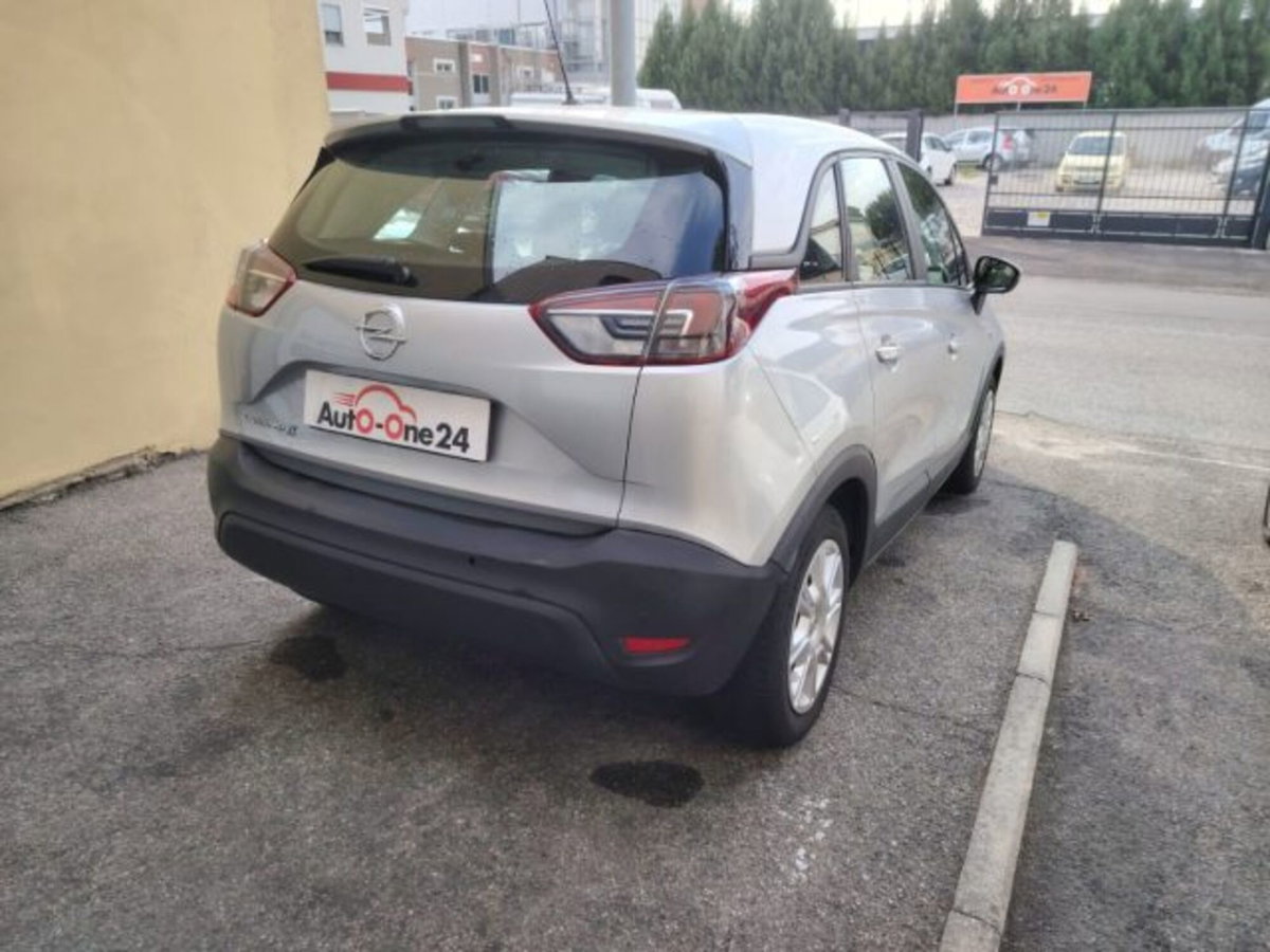 Opel Crossland X 1.2 12V 120 Anniversary (8)