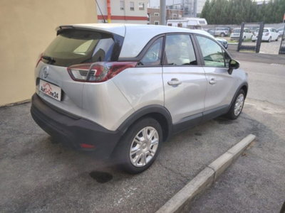 Opel Crossland X 1.2 12V 120 Anniversary (9)