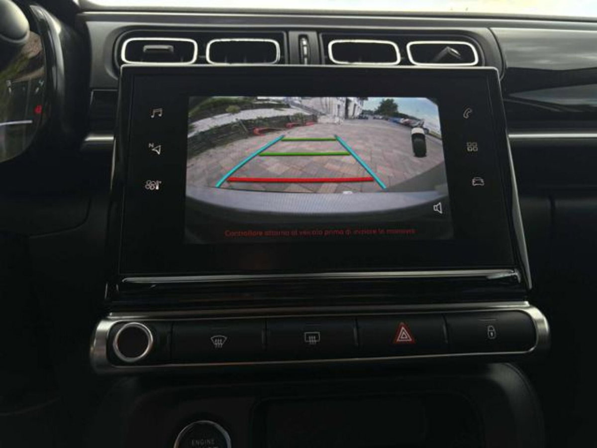 Citroen C3 BlueHDi 100 S&S Shine (13)