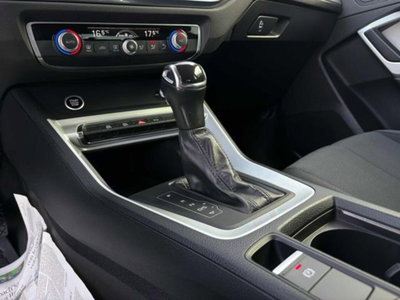 Audi Q3 35 TDI quattro S tronic Business Advanced (9)