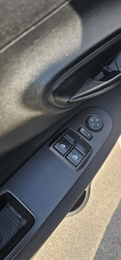 Fiat Punto 1.3 MJT II S&S 95 CV 5 porte Street (17)