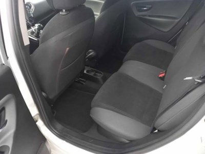 Lancia Ypsilon 0.9 TwinAir 85 CV 5 porte S&S Silver (12)