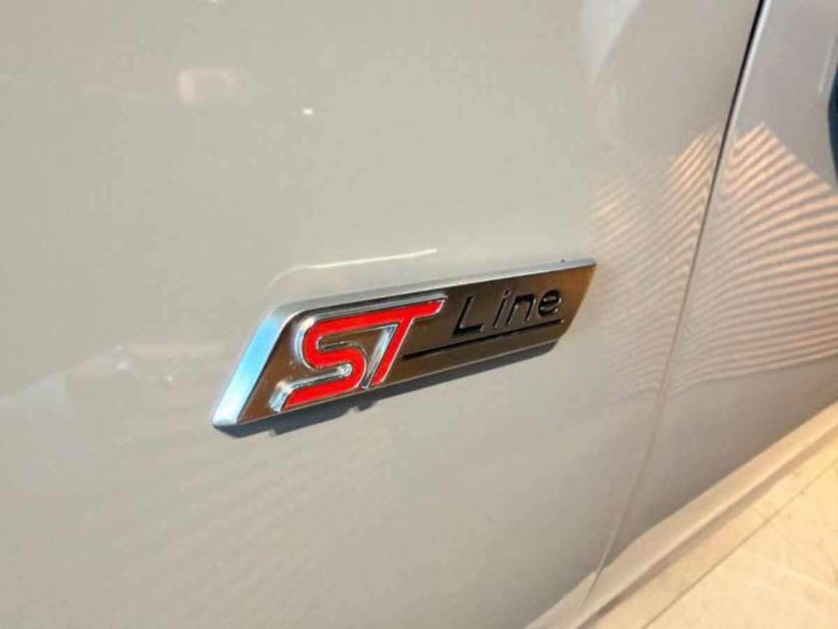 Ford Puma 1.0 EcoBoost Hybrid 125 CV S&S ST-Line Design 2 (6)