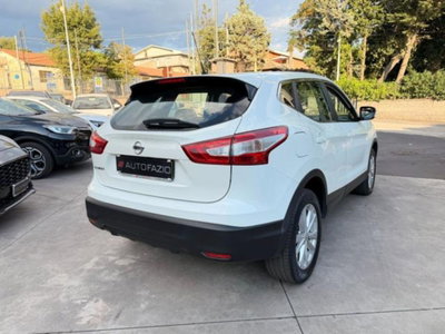 Nissan Qashqai 1.5 dCi Acenta Premium (12)