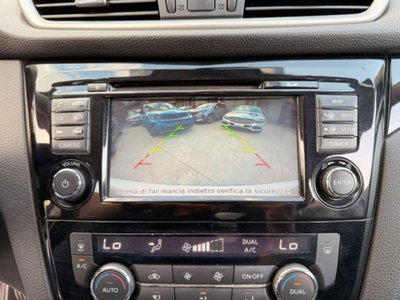 Nissan Qashqai 1.5 dCi Acenta Premium (13)