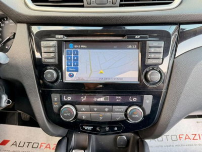 Nissan Qashqai 1.5 dCi Acenta Premium (4)