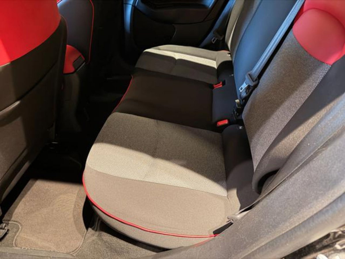 Fiat 500X 1.3 MultiJet 95 CV Club (11)
