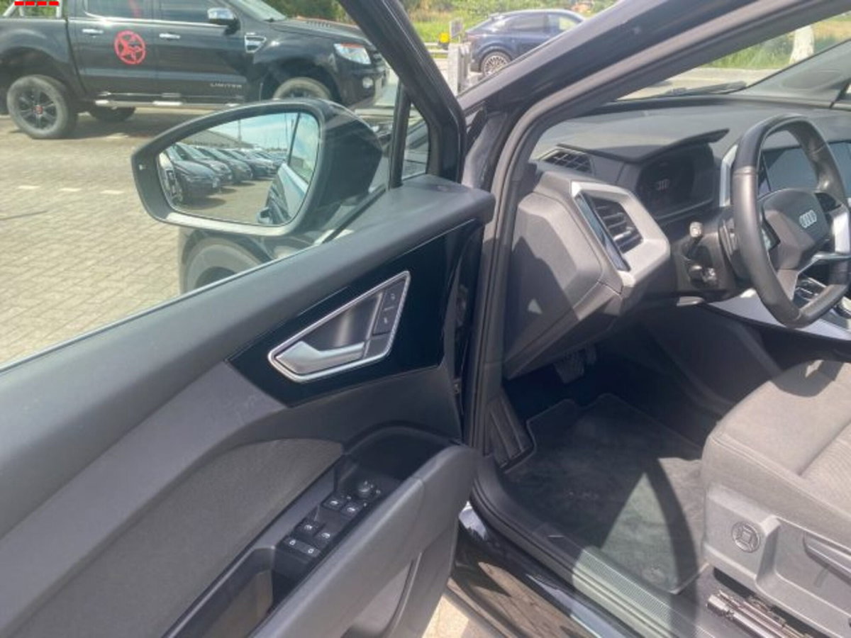 Audi Q4 Q4 40 e-tron Business (8)