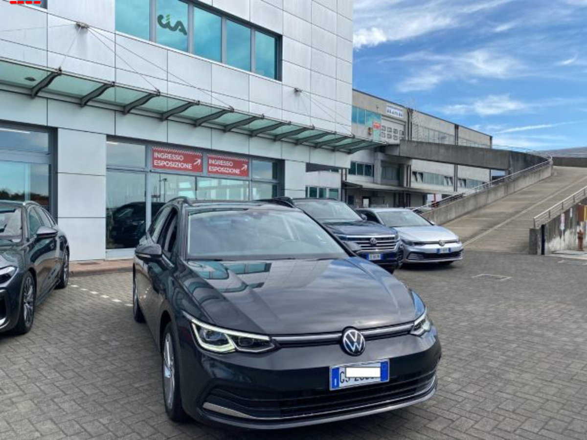 Volkswagen Golf Variant 2.0 TDI 150 CV DSG SCR Style (3)