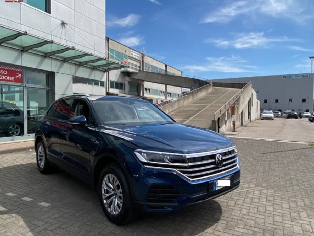 Volkswagen Touareg 3.0 V6 TDI 286 CV SCR Elegance (3)