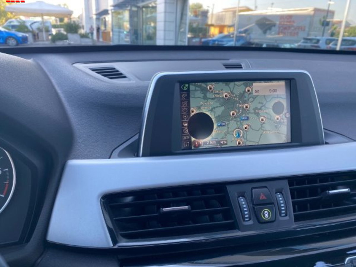 BMW X1 xDrive18d (11)
