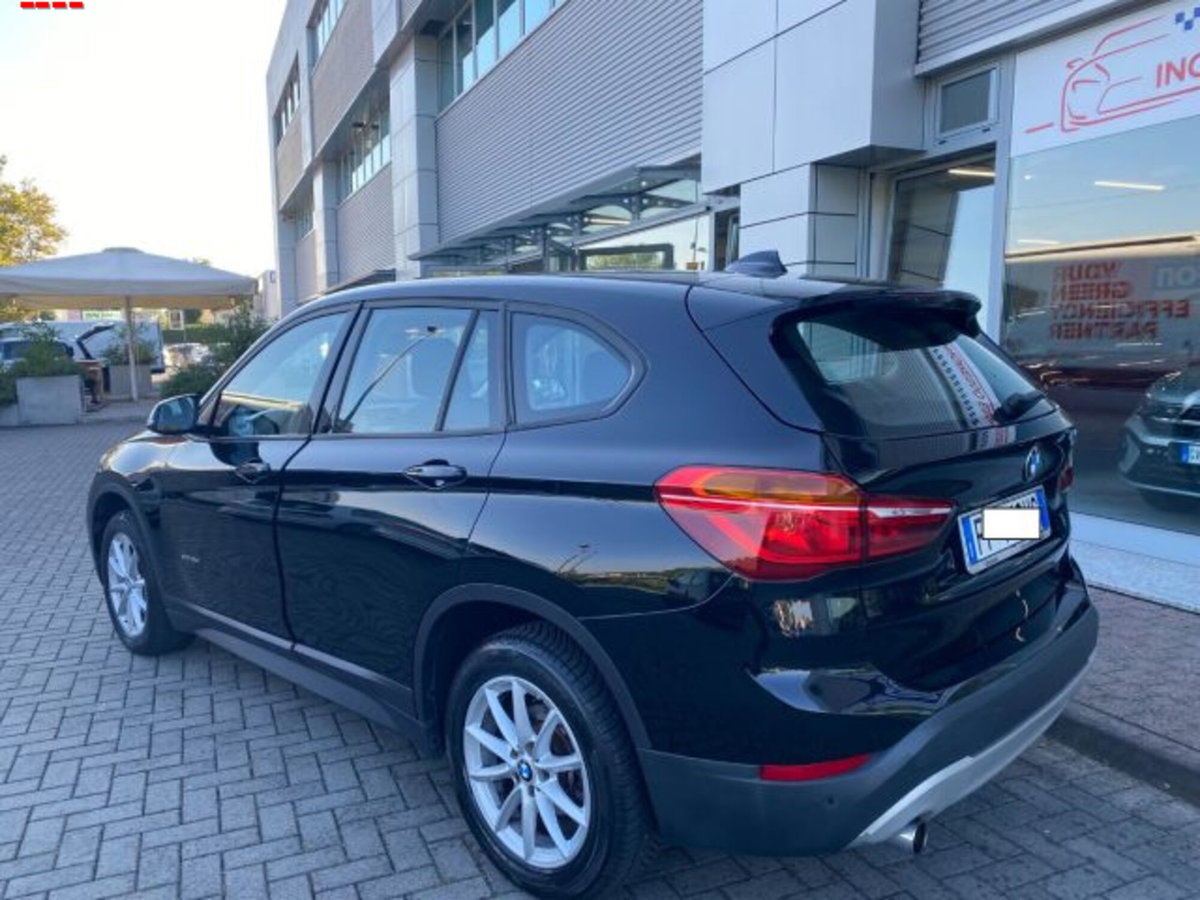BMW X1 xDrive18d (5)
