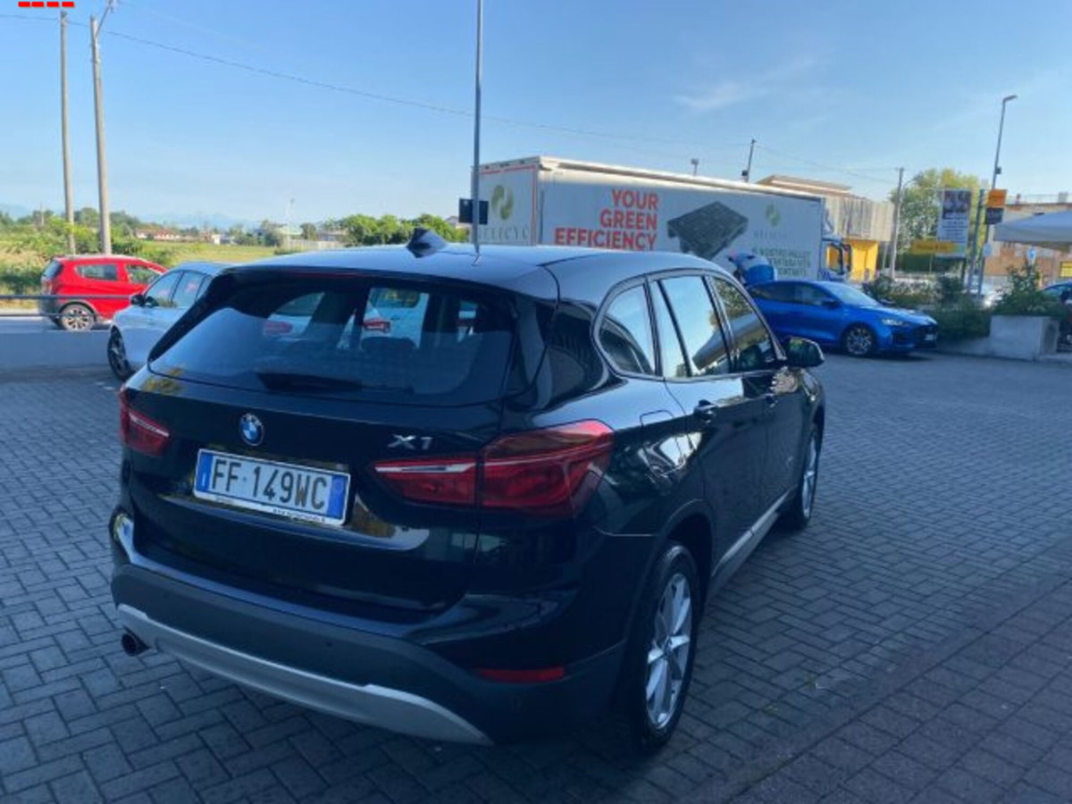 BMW X1 xDrive18d (6)