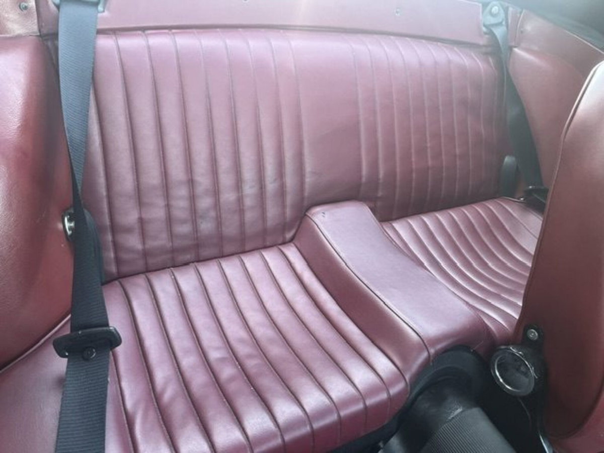 Alfa Romeo Spider 2.0 Veloce (12)