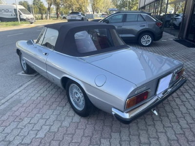 Alfa Romeo Spider 2.0 Veloce (4)