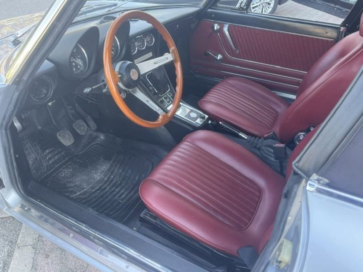 Alfa Romeo Spider 2.0 Veloce (9)