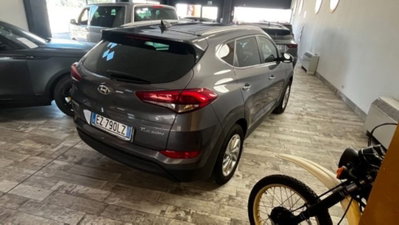 Hyundai Tucson 1.7 CRDi go! (4)