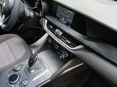 Alfa Romeo Stelvio Stelvio 2.2 Turbodiesel 190 CV AT8 Q4 Executive (17)