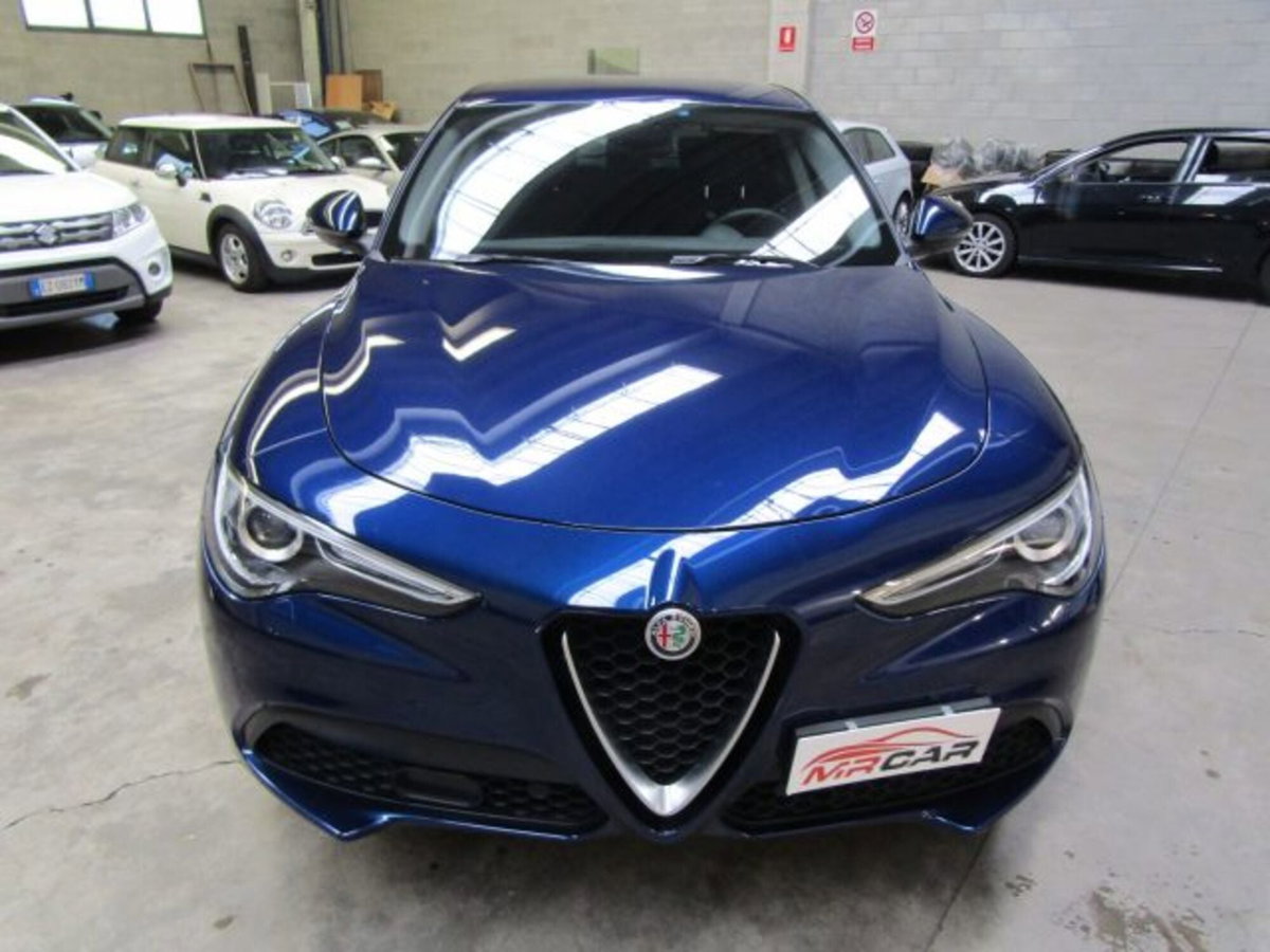 Alfa Romeo Stelvio Stelvio 2.2 Turbodiesel 190 CV AT8 Q4 Executive (2)