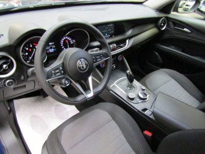Alfa Romeo Stelvio Stelvio 2.2 Turbodiesel 190 CV AT8 Q4 Executive (9)