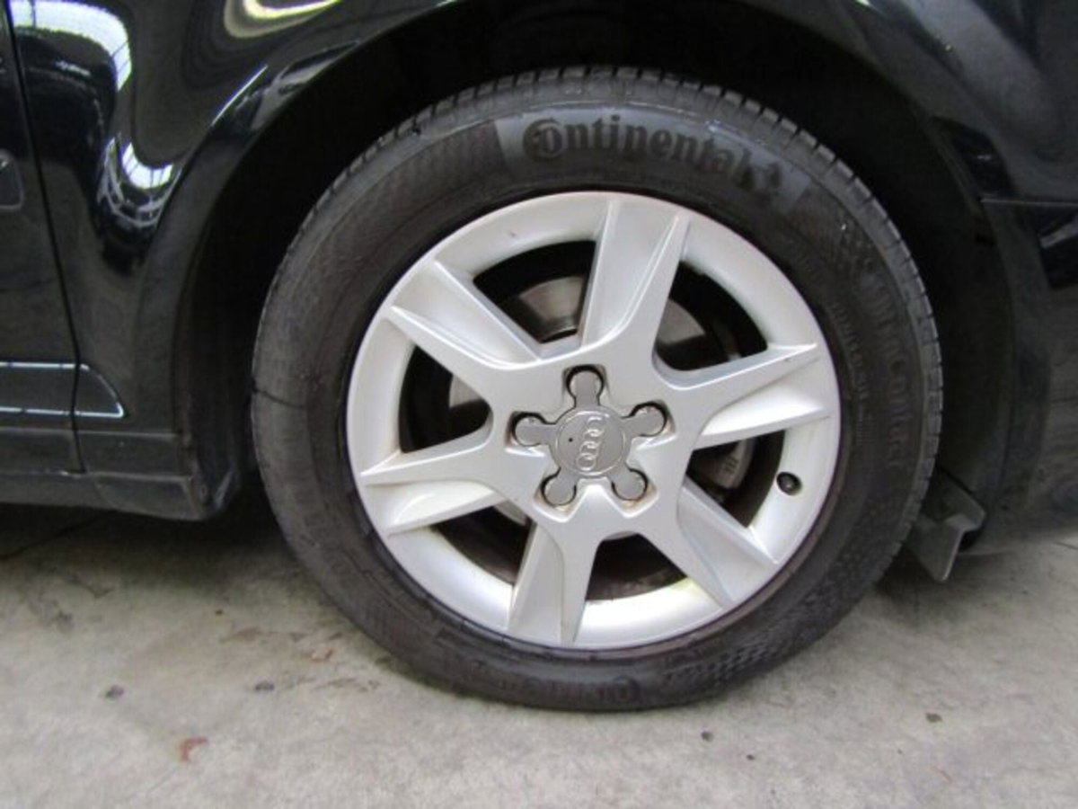 Audi A3 Sportback 1.6 TDI 90 CV CR F.AP Ambiente (4)