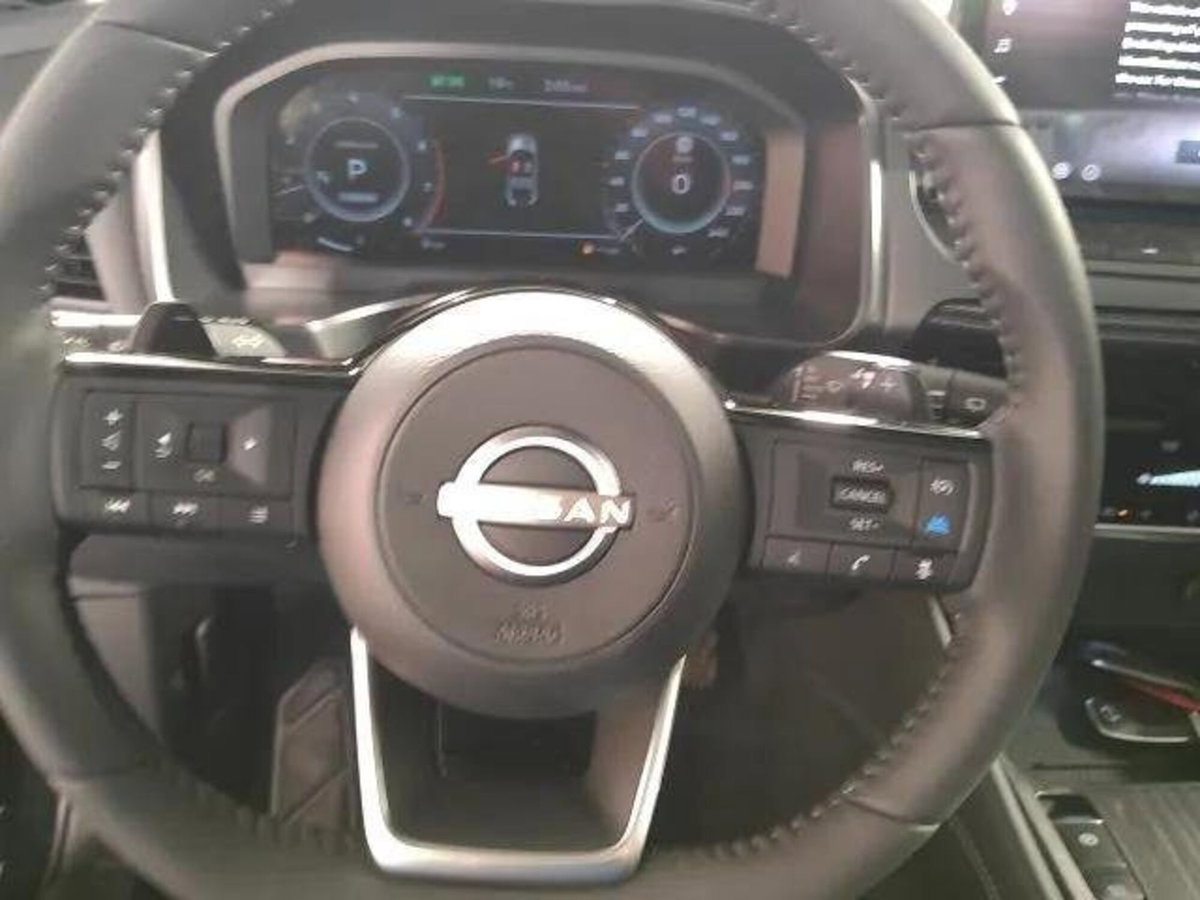 Nissan Qashqai 1.3 mhev Tekna 4wd 158cv xtronic (16)