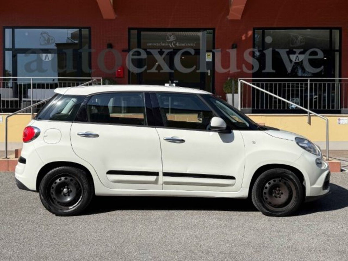 Fiat 500L 1.6 Multijet 120 CV Lounge (2)