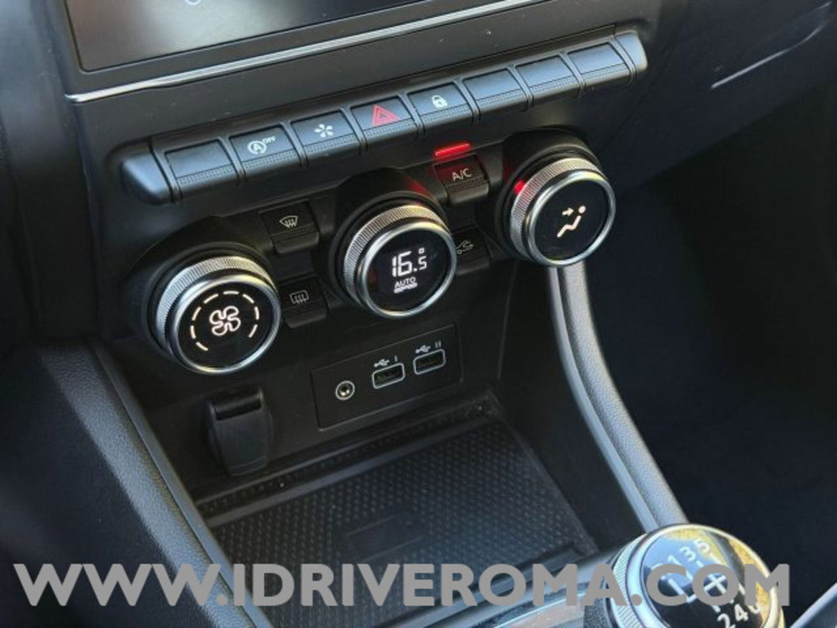 Renault Captur TCe 100 CV GPL Techno (16)