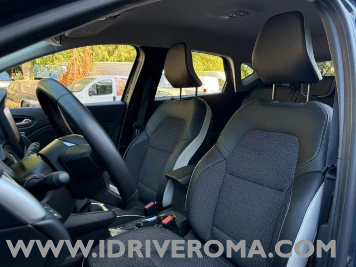 Renault Captur TCe 100 CV GPL Techno (7)