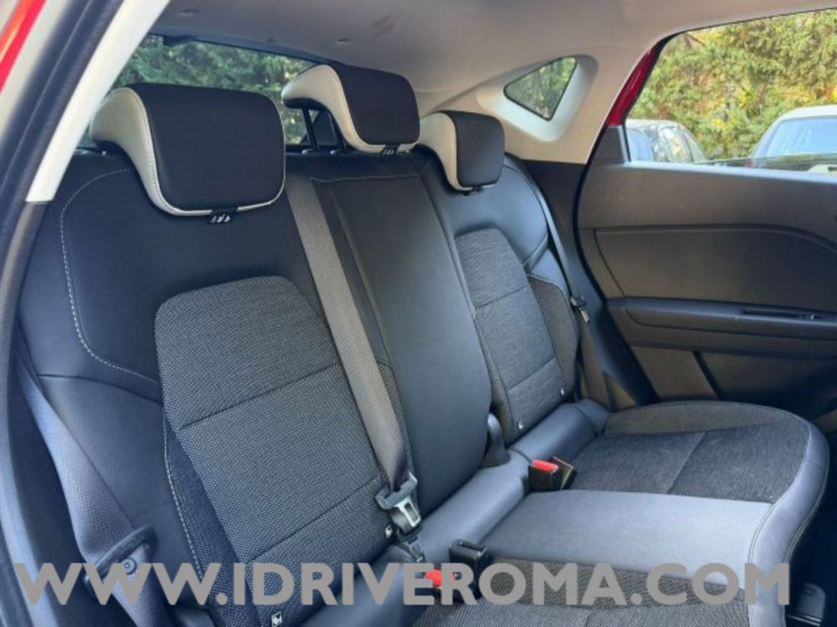 Renault Captur TCe 100 CV GPL Techno (13)
