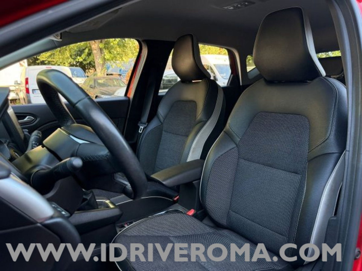 Renault Captur TCe 100 CV GPL Techno (7)