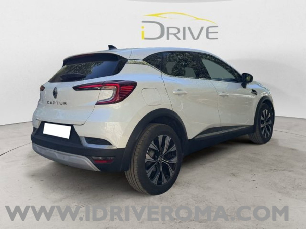 Renault Captur TCe 100 CV GPL Techno (4)