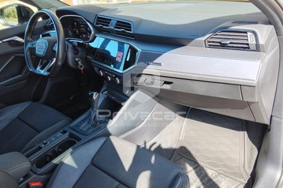 Audi Q3 Sportback 35 TDI quattro S tronic S line edition (11)