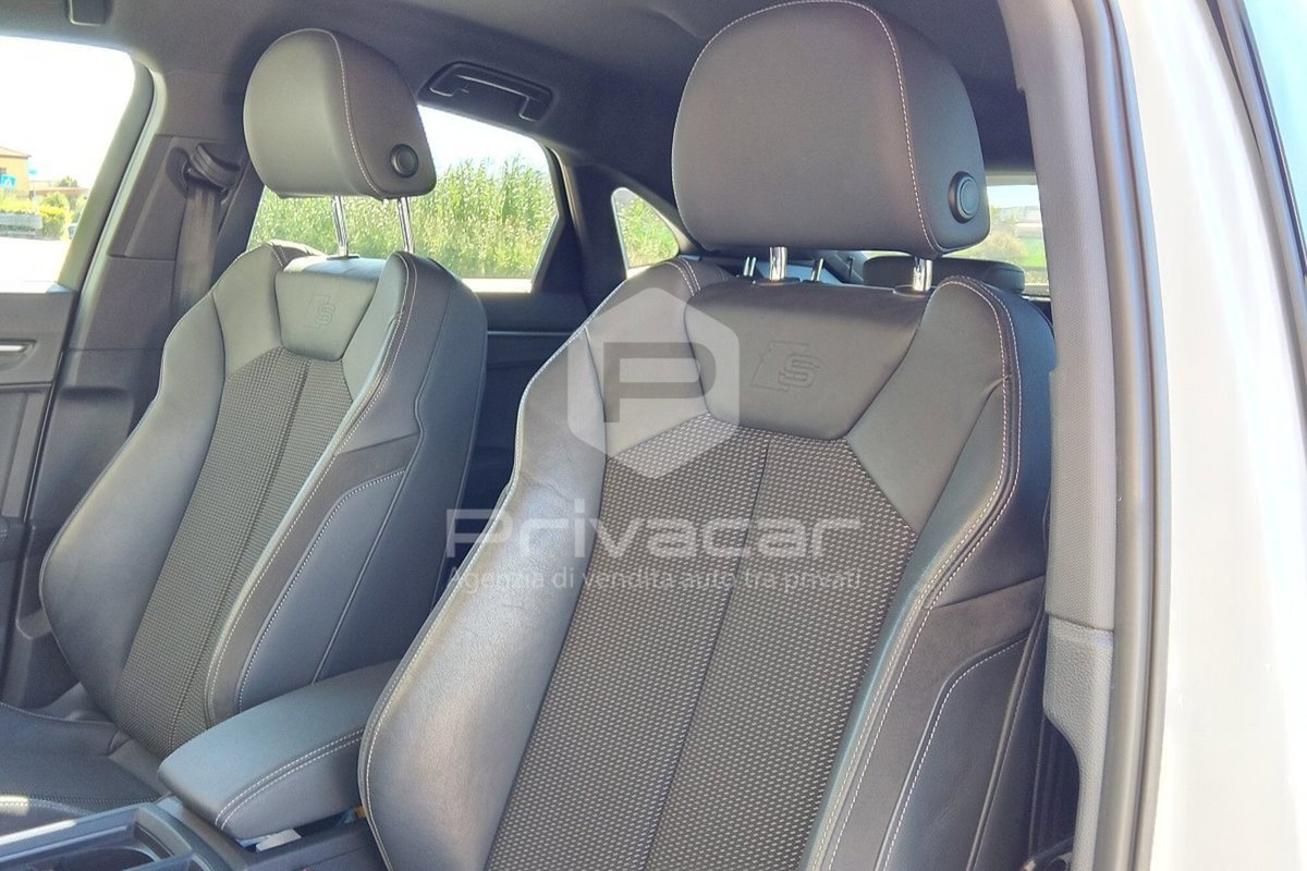 Audi Q3 Sportback 35 TDI quattro S tronic S line edition (12)
