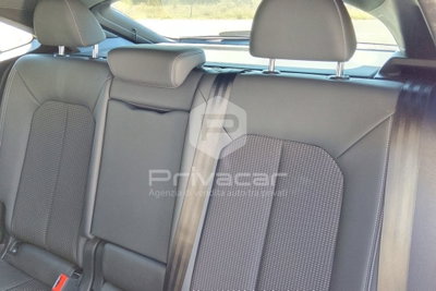 Audi Q3 Sportback 35 TDI quattro S tronic S line edition (13)