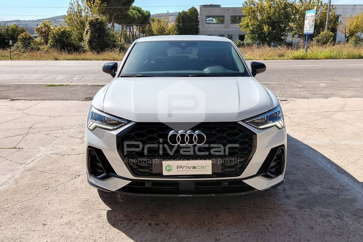 Audi Q3 Sportback 35 TDI quattro S tronic S line edition (2)