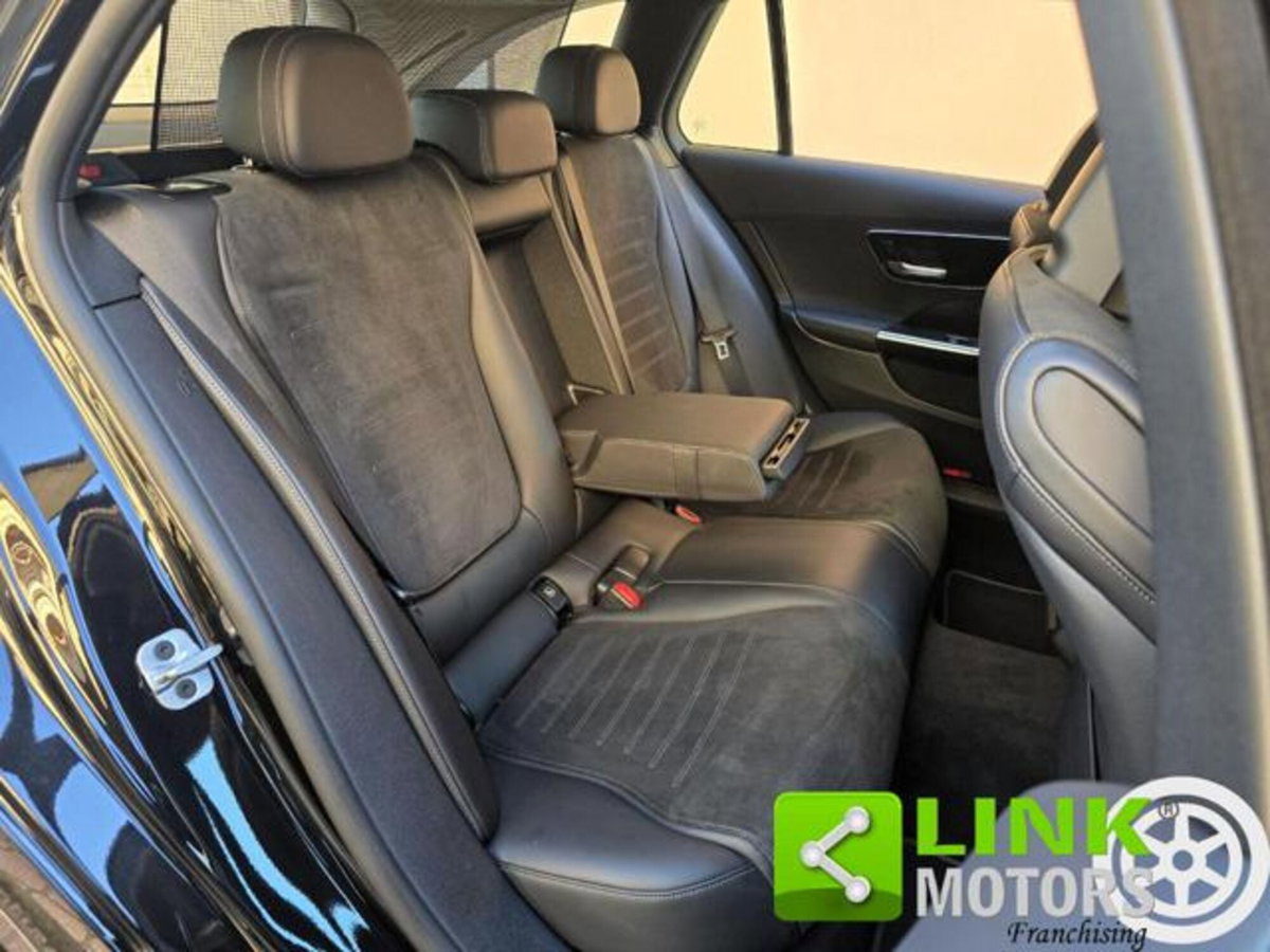 Mercedes-Benz Classe C Station Wagon 200 Premium (6)