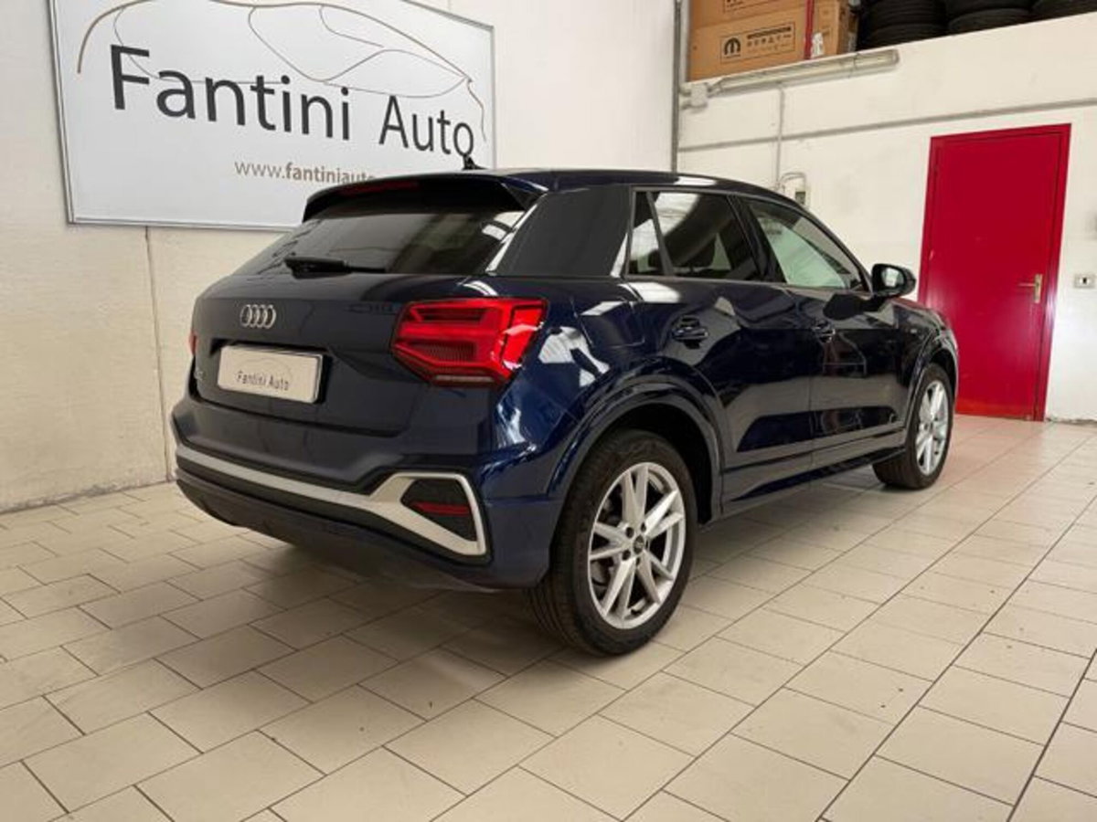 Audi Q2 35 1.5 tfsi S line edition (3)